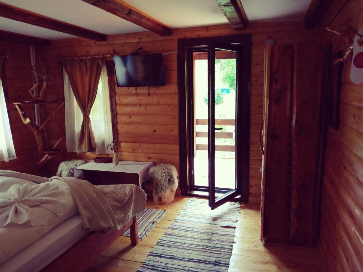 Cabana Soarelui Retezat Nucsoara  Buitenkant foto